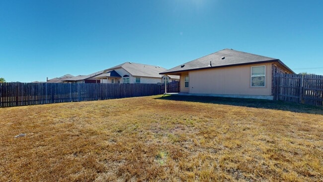 Photo - FREE DECEMBER RENT!!!