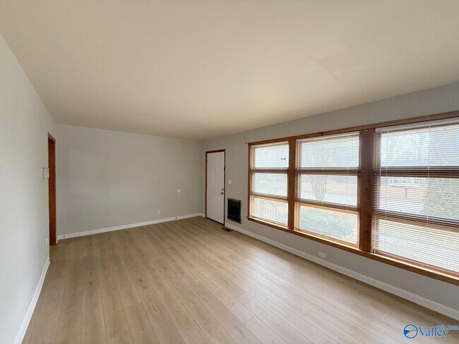 Photo - 2106 NW Sullivan Rd