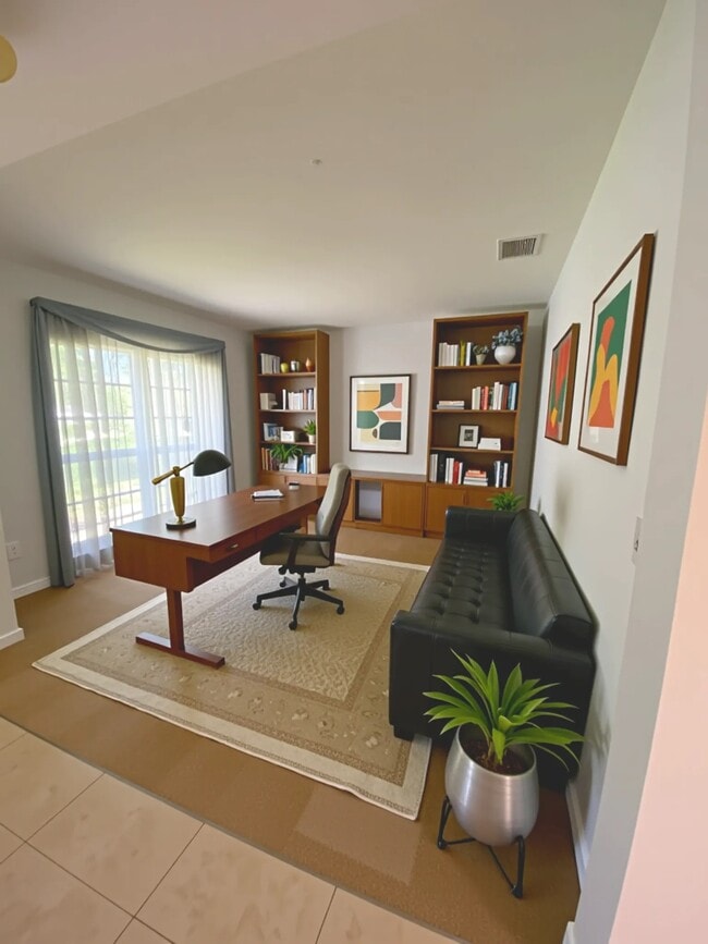 Photo - 781 NW Grenada St