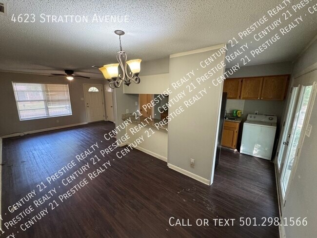 Photo - 4623 Stratton Ave