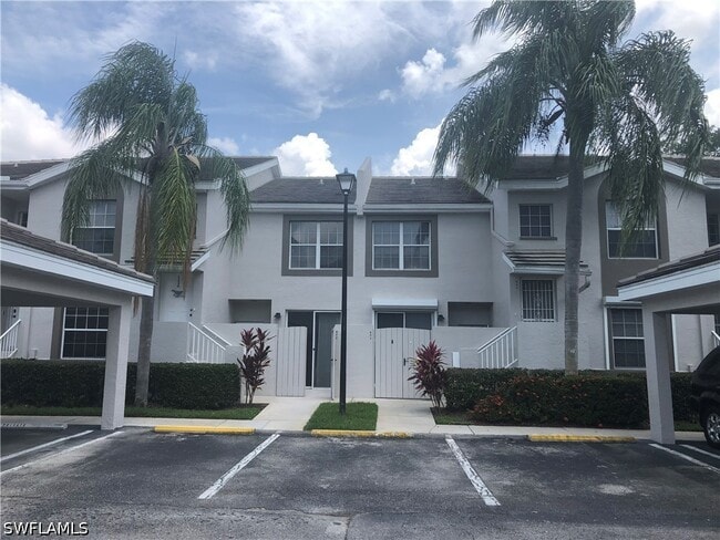 Building Photo - 3715 Fieldstone Blvd Unit 602