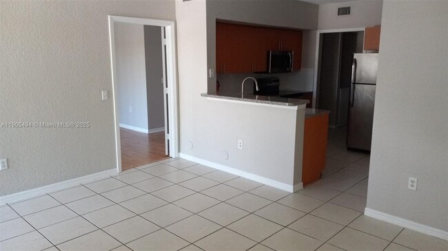 Photo - 1212 Belmont Ln Unidad 1212