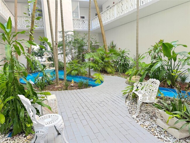 Photo - 9700 E Bay Harbor Dr Unidad 408