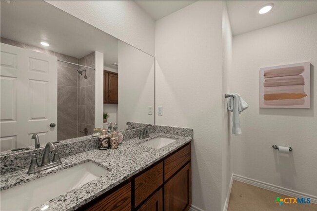 1728 Tejas Trail