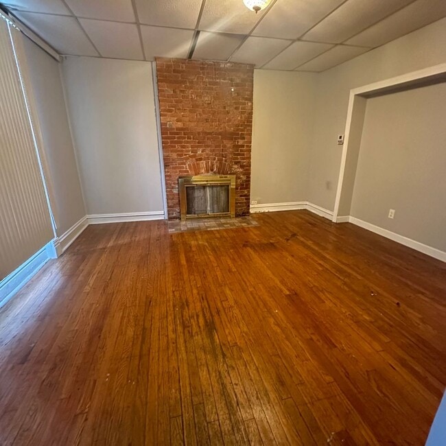 Photo - 4642 Farlin Ave Unit 1F