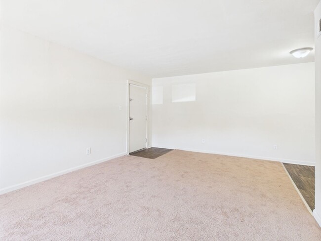 Photo - Edgewood Apartments