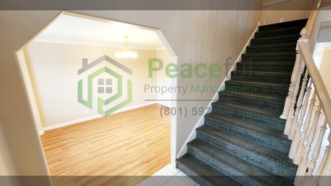 Photo - 1556 Maple Hills Dr