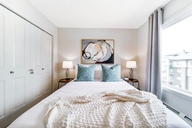 Photo - 390 Windermere Rd NW Unit ID1308600P