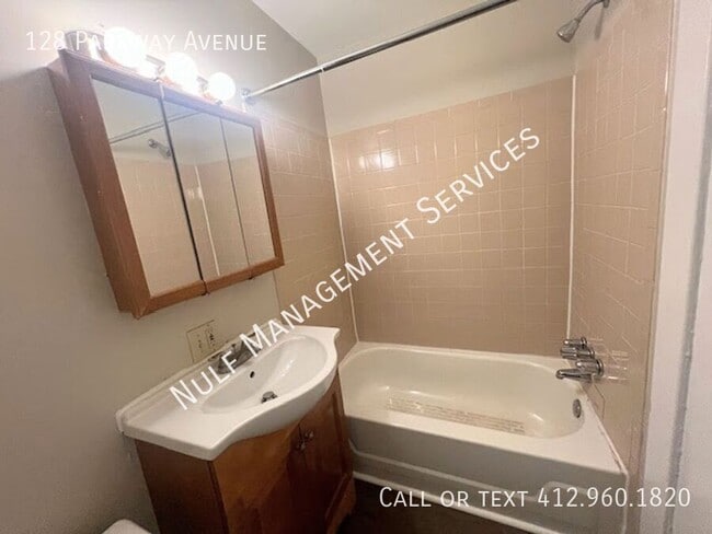 Photo - 128 Parkway Ave