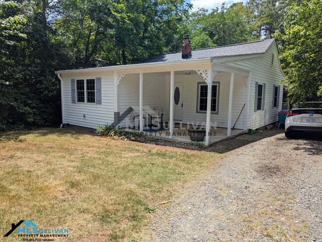 Building Photo - 531 Lakeshore Dr