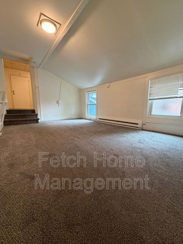 Photo - 141 S Prince St