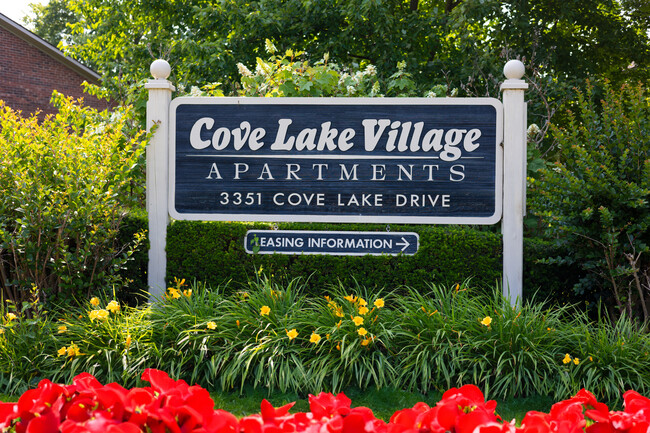 Photo - Cove Lake Village Apartments