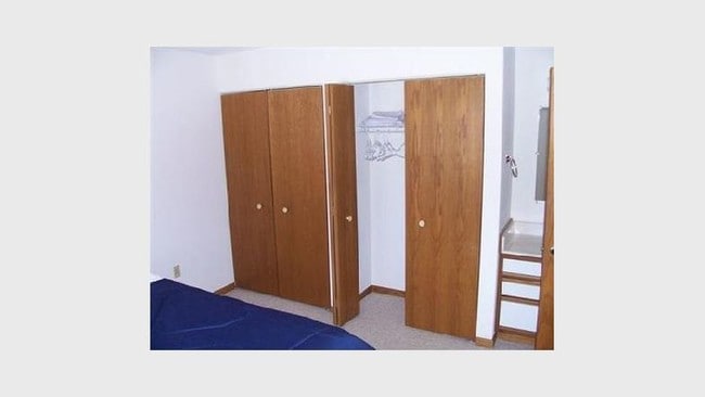 Photo - East Manor Apartments