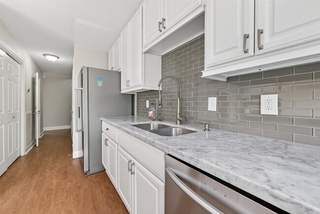Photo - 6351 Briar Rose Dr Unit 149