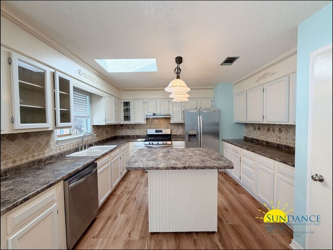 Photo - 1151 Rhonda Dr