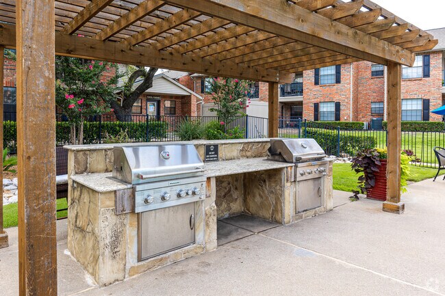 BBQ Grills