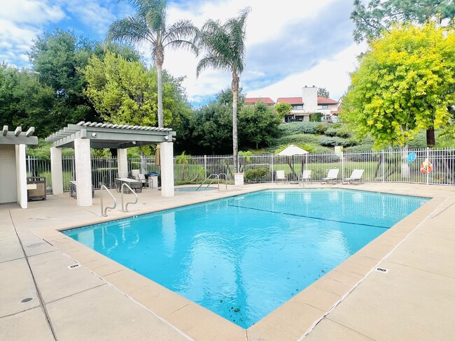 Photo - 19225 Index St