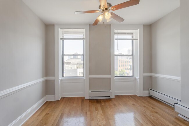 Photo - 145 Brunswick St Unidad 3L