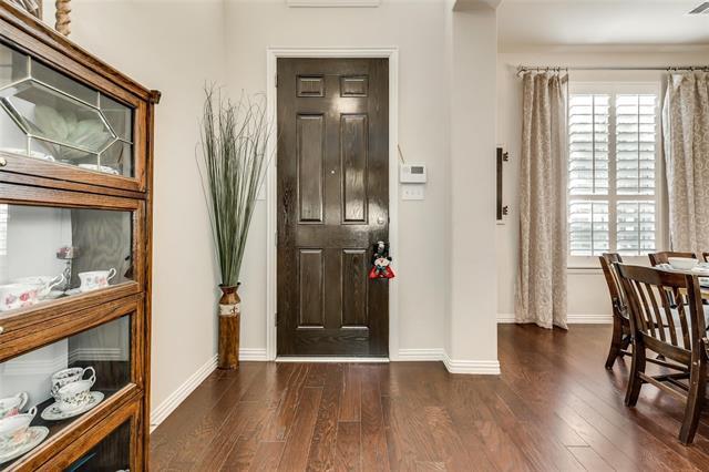 Photo - 1014 Somerset Cir