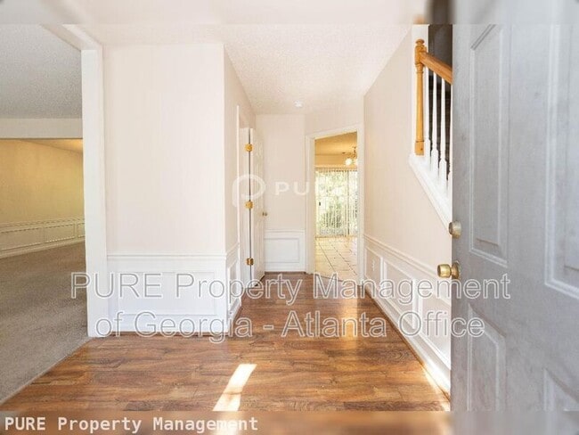 Photo - 3468 Chastain Glen Ln NE