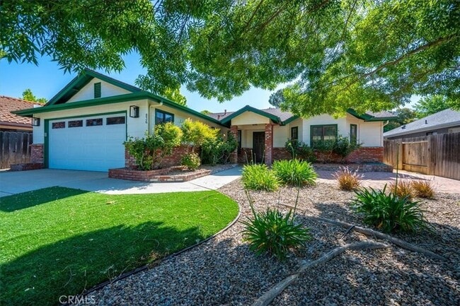 Photo - 836 Casals Dr House