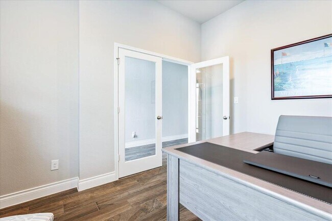 Photo - 217 Cherokee Rose Cir