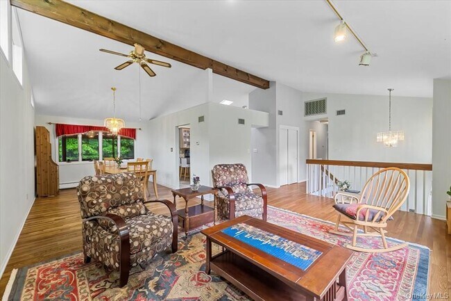 Photo - 60 Smith Hill Rd Casa