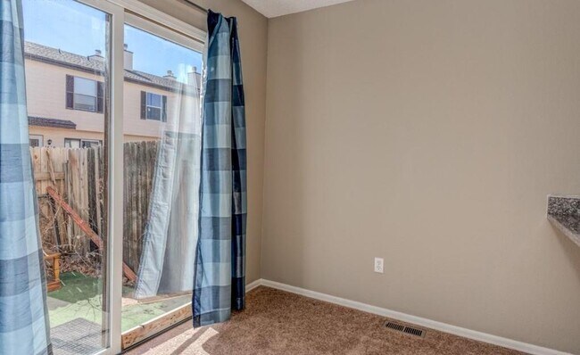 Photo - 4554 Lamplighter Cir Unit 4554