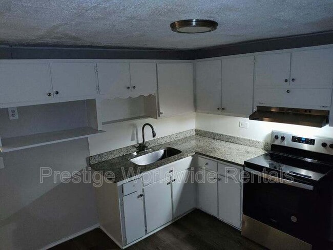 Photo - 3602 Youmans St