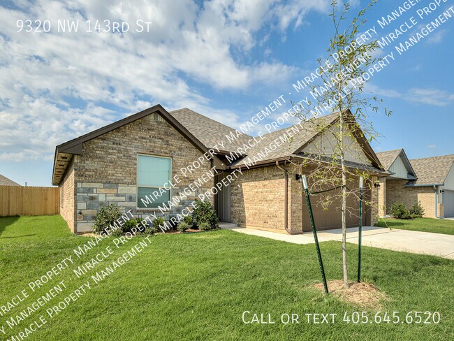 Photo - 9320 NW 143rd St