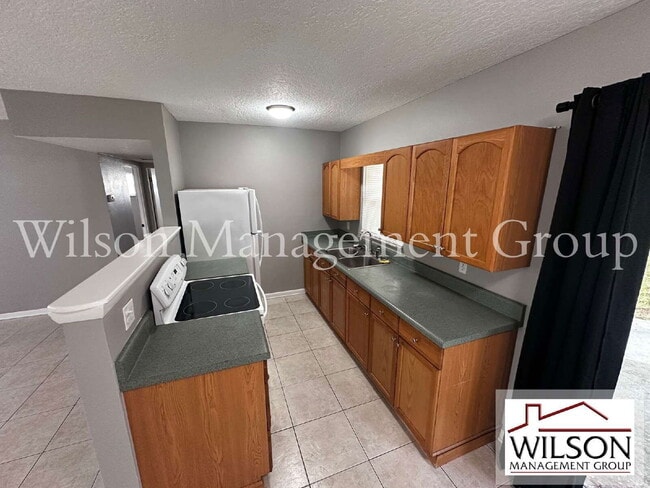 Photo - 900 Jamela Dr