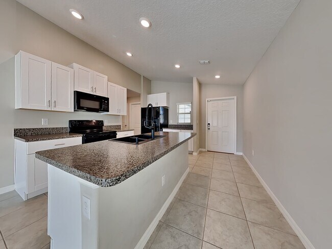 Photo - 14620 Dunrobin Dr