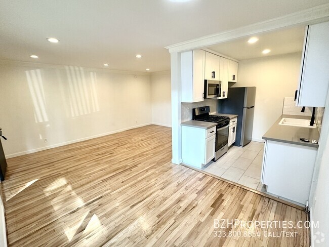 Building Photo - Brand New Renovated 1Bedroom 1Bathroom In ... Unit 2 Rental