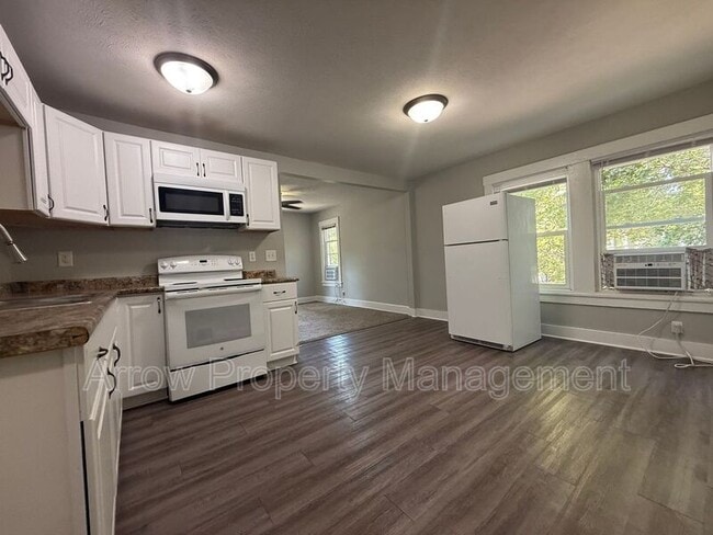 Photo - 2800 P St Unit 5