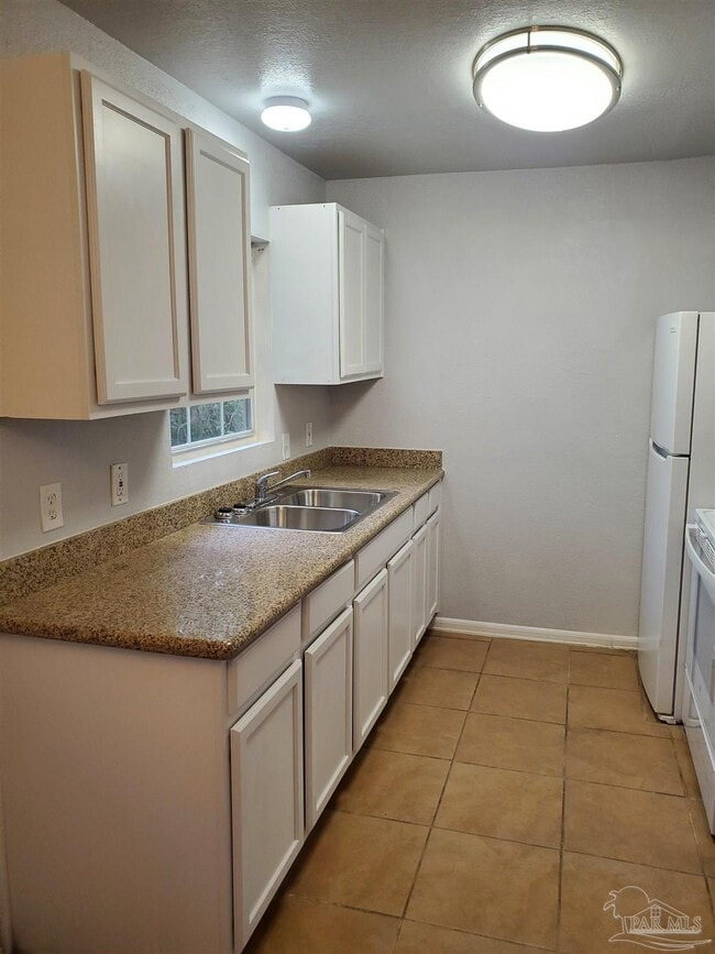 Photo - 6448 Gaynell Ave