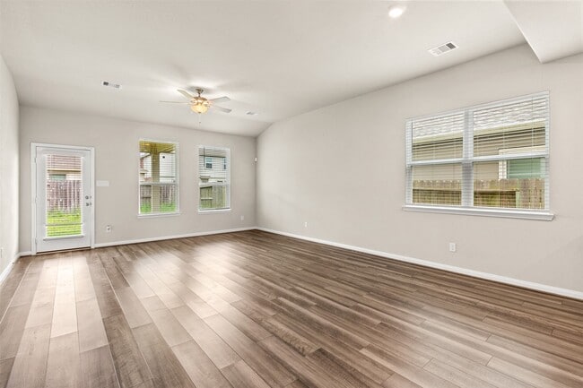 Photo - 7219 Melrose Ln