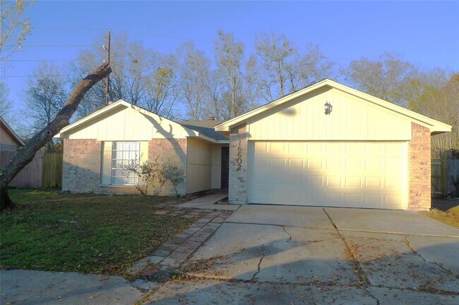 Photo - 16602 Espinosa Dr Casa
