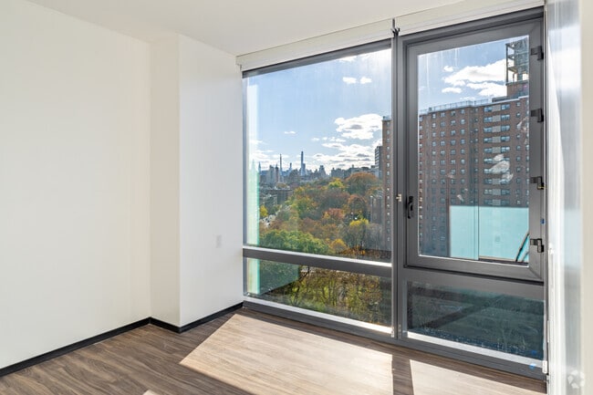 2BR, 2BA - 760SF - Bedroom