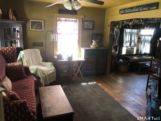 Photo - 317 Garden St Unit First Floor