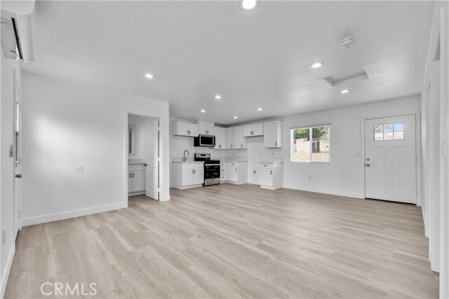 Photo - 9156 Catawba Ave