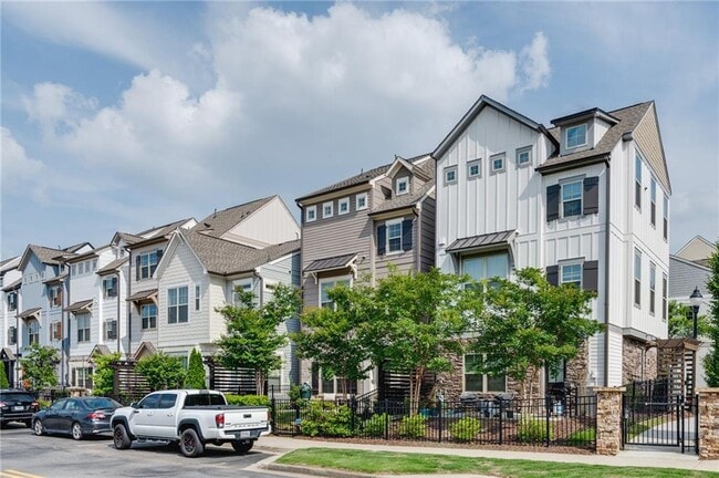 Photo - 1093 Kirkland Circle