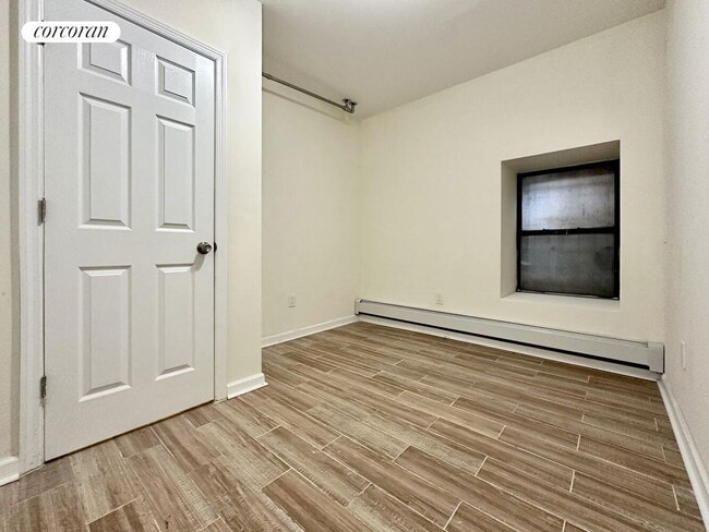 Photo - 200 W 119th St