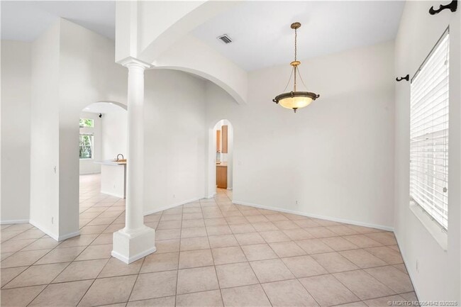 Photo - 2529 SW Park Meadows Trail