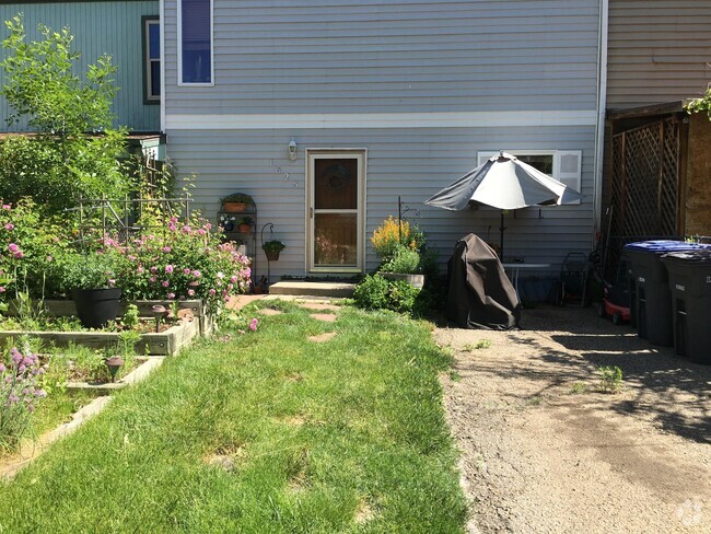 Building Photo - 1625 Longbow Ct Rental