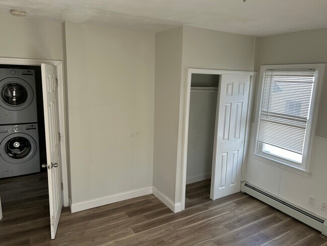 Photo - 320/322 Eaton St Unit 2