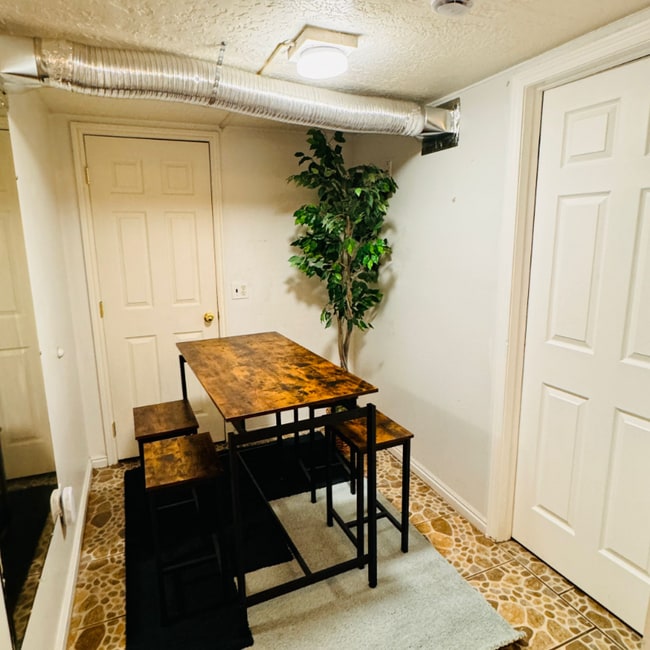 Photo - 1509 Foothill Dr