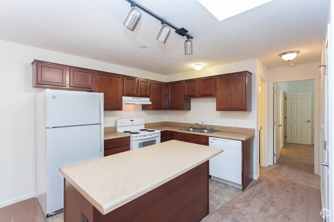 Interior Photo - Meadow Brook Rental