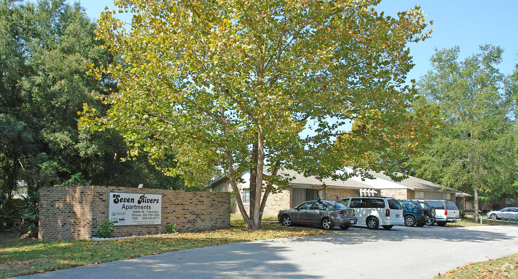 Seven Rivers Apartments - Seven Rivers Apartments