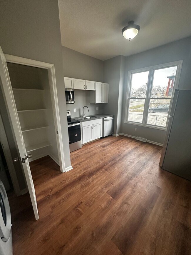 Photo - 1029 S 15th St Unidad 1029 S 15th St.