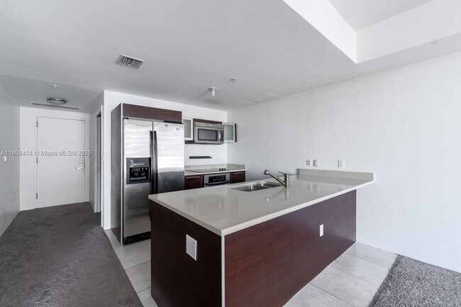 Photo - 1900 N Bayshore Dr Unit 3809